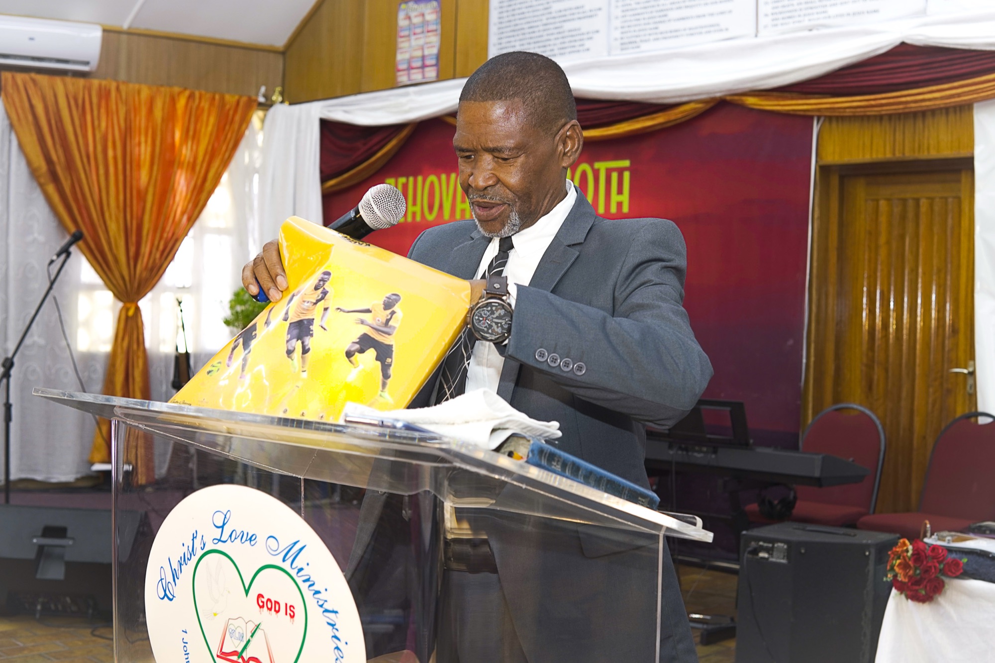 Convention - Saturday-009.jpg